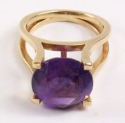 Amethyst set gold ring stamped 585 Condition Report <a href='//www.