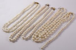 Four freshwater pearl necklaces Condition Report <a href='//www.davidduggleby.