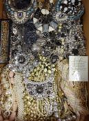 Collection of modern necklaces in one box Condition Report <a href='//www.