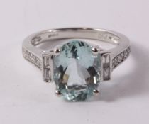 Oval aquamarine and diamond white gold ring hallmarked 18ct (aqua approx 2.