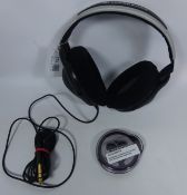 Sennheiser headphone and another pair of Sennheiser earphones (2) Condition Report