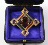 Victorian Scottish hardstone and amethyst gold brooch/pendant tested to 9ct Condition