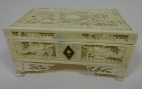Early 20th Century Cantonese pierced ivory jewellery box, W10.