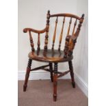 Victorian turned beech wood elbow chair Condition Report <a href='//www.