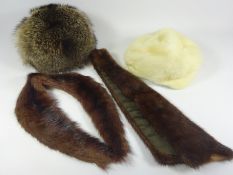 Clothing & Accessories - Two fur hats and two mink fur collars (4) Condition Report