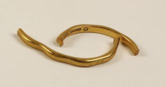 22ct gold ring approx 2.3gm Condition Report <a href='//www.davidduggleby.