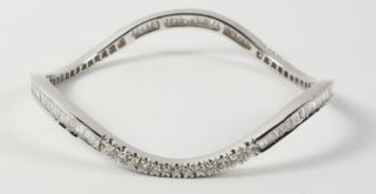18ct white gold diamond wave bangle stamped 18k Condition Report <a href='//www.