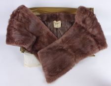 Clothing & Accessories - Mink stole by Schofields of Leeds in original box Condition