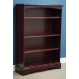 Mahogany open bookcase, W92cm, H131cm, D32cm Condition Report <a href='//www.