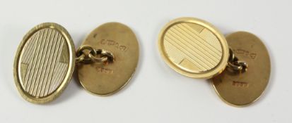Pair of hallmarked 9ct gold cuff-links approx 13.