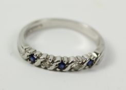 Sapphire and diamond twist white gold ring hallmarked 9ct Condition Report <a