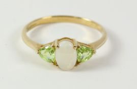9ct peridot and opal ring hallmarked Condition Report <a href='//www.