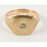 Gentleman's diamond signet ring stamped 9ct approx 5gm Condition Report <a