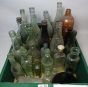 Old stoneware and glass bottles in one box Condition Report <a href='//www.