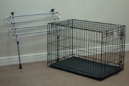 Dog cage (H62cm, W92cm, D57cm), and dog guard Condition Report <a href='//www.