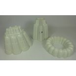 Three Shelley white glazed jelly moulds Condition Report <a href='//www.