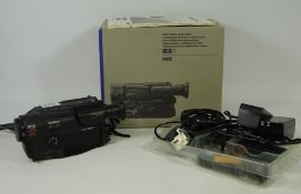 Canon UC8 Hi video Camera, in original box Condition Report <a href='//www.
