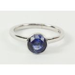 Round sapphire single stone white gold ring,