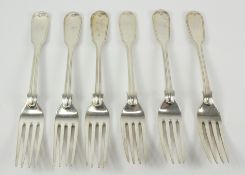 Matched set of six hallmarked silver fiddle and thread dessert forks approx 10.