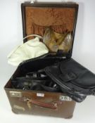 Clothing & Accessories - Collection of handbags, including a Artigiano Veneto leather handbag,