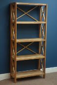 Solid oak five tier shelving unit, W70cm, H161cm,