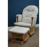 Light wood rocking chair with stool Condition Report <a href='//www.