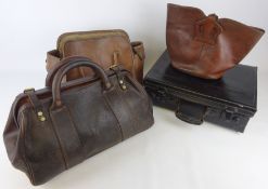 Clothing & Accessories - Vintage leather Gladstone bag,