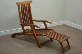 Hardwood garden steamer chair Condition Report <a href='//www.davidduggleby.