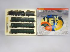 Hornby OO Gauge Great British Trains Ltd.ed. Train Pack 'The Royal Wessex' No.