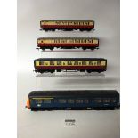 Hornby OO Gauge Rolling Stock: Ex-LNER BR Corridor Brake & 3rd Class Coaches,