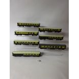 Hornby OO Gauge Rolling Stock: Pullman Bar Cars 'Diamond' Daffodil Bar & 'The New Century Bar',