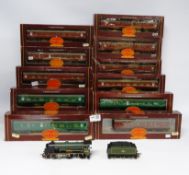 Hornby OO Gauge Top Link Schools Class V loco 'Westminster' 30908 & a collection of Top Link