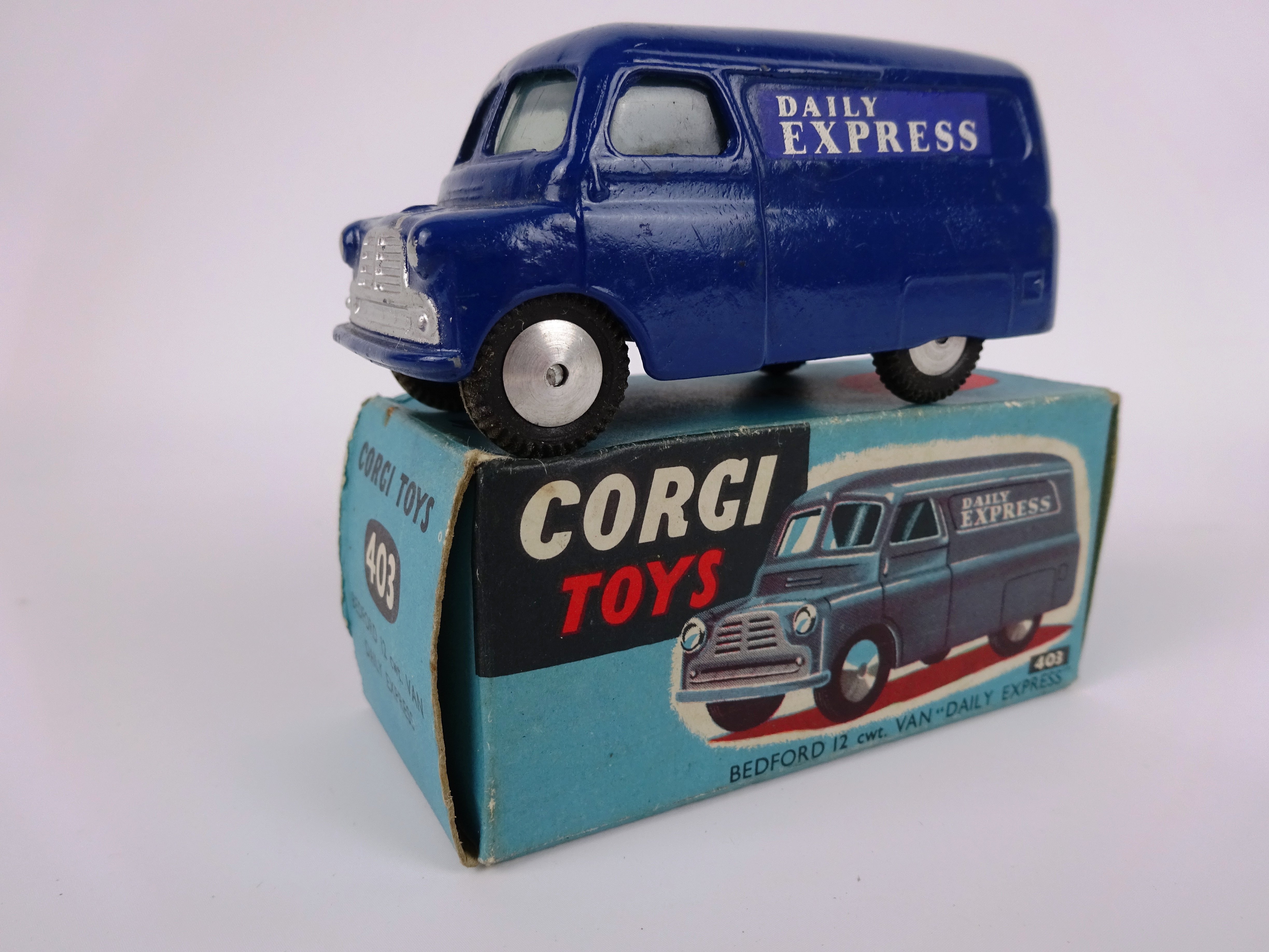 Corgi Diecast model Bedford 12cwt Van 'Daily Express',