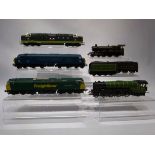 Bachmann 32-004 loco 'Sketty Hall', 4970 GW Green, M35486 'A H Peppercorn' 525 LNER Green,