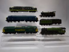 Bachmann 32-004 loco 'Sketty Hall', 4970 GW Green, M35486 'A H Peppercorn' 525 LNER Green,