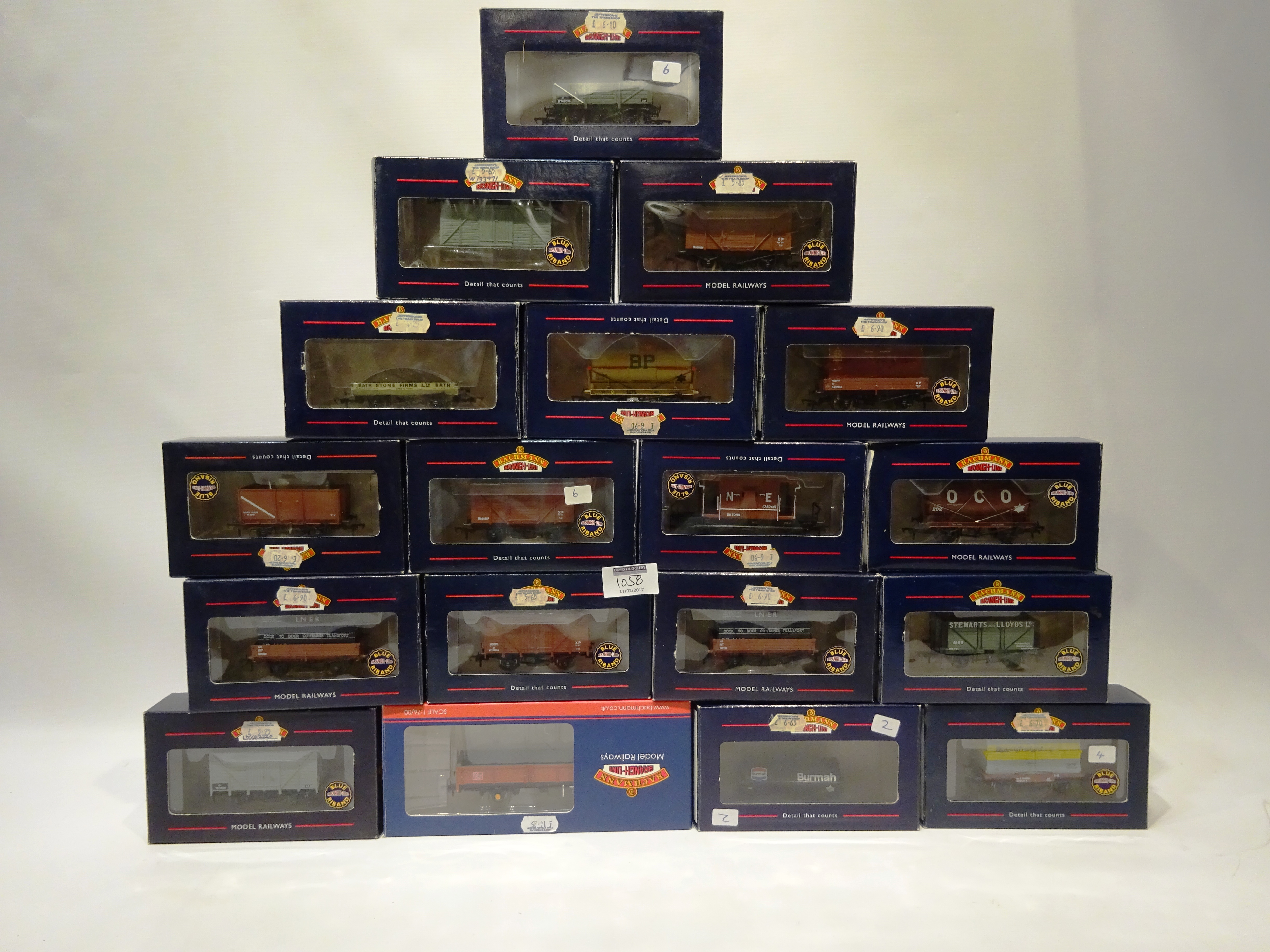 Bachmann Rolling Stock including Vans, Wagons, Conflats etc, - Image 2 of 2