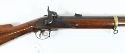 19th century Enfield Best Pattern 8 bore percussion musket by I Hollis & Sons,