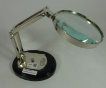 Magnifying glass on stand Condition Report <a href='//www.davidduggleby.