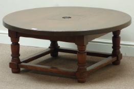 Circular oak coffee table with centre compartment, D101cm,