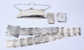 Early 20th century hallmarked silver purse,