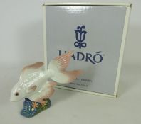 Lladro 'Underwater Calm', fish no. 6860 Condition Report <a href='//www.