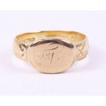 18ct gold signet ring Birmingham 1896 approx 3.