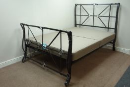 Handel Andsotobed metal 5' Kingsize bedstead with box base Condition Report <a