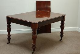 Victorian mahogany dining table with leaf, on octagonal shaped baluster legs,