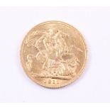 George V gold sovereign dated 1911 Condition Report <a href='//www.