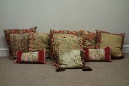 Five floral cushions and another five traditional cushions Condition Report <a