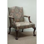 Quality mahogany Georgian style armchair, wide serpentine seat, carved detail,