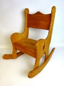 Child's American pine rocking chair, H58cm Condition Report <a href='//www.