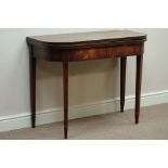 Early 19th century mahogany and mahogany banded tea table, fold over top,