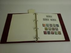 Stanley Gibbons GB loose leaf stamp album with Victoria to QEll mint & used including sets from